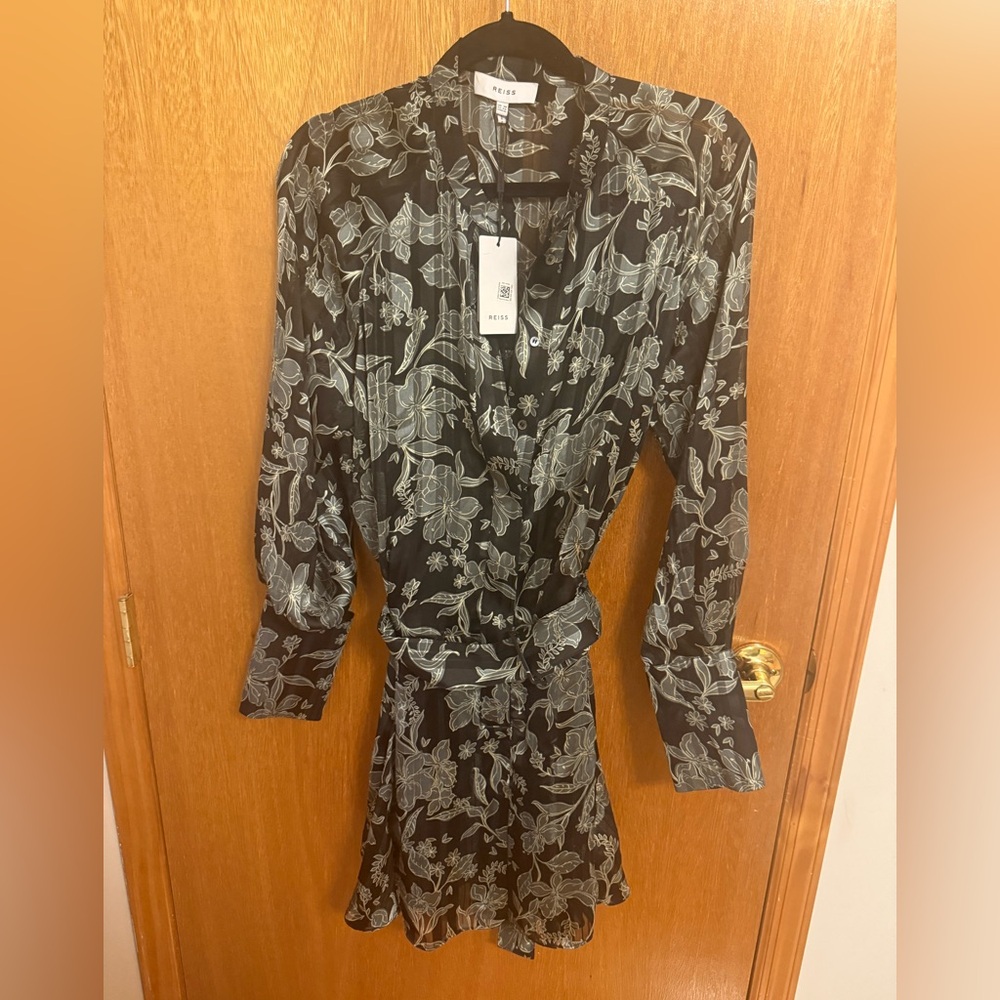 Reiss Larissa Black Floral Long Sleeve Belted Mini Dress - Picture 6 of 11